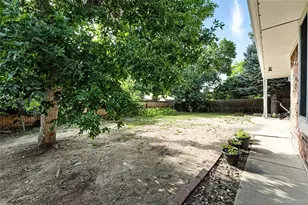 1341 S Blackhawk Way, Aurora, CO 80012 - Photo 25