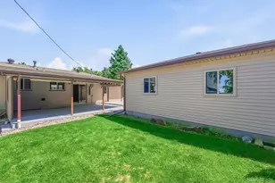 8239 Loretta Dr, Denver, CO 80221 - Photo 33
