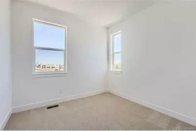10880 E Hinsdale Circle, Centennial, CO 80112 - Photo 11