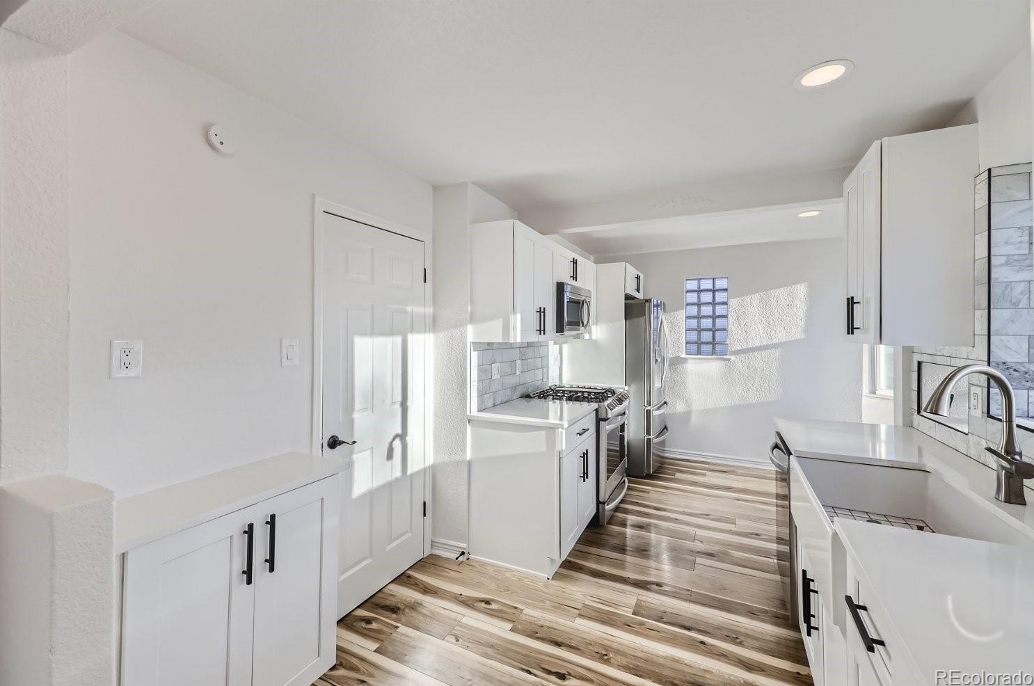1405 Xavier St, Denver CO  80204-1021 exterior