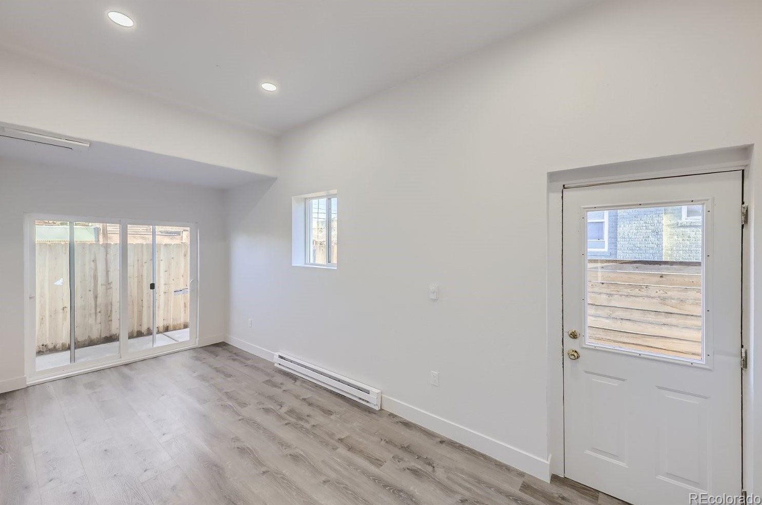 1405 Xavier St, Denver CO  80204-1021 exterior