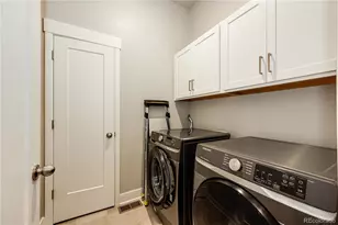 21584 E 59th Dr, Aurora, CO 80019 - Photo 19