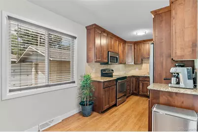 995 Ironton Street, Aurora, CO 80010 - Photo 5
