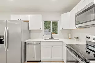 1967 Macon St, Aurora, CO 80010 - Photo 11