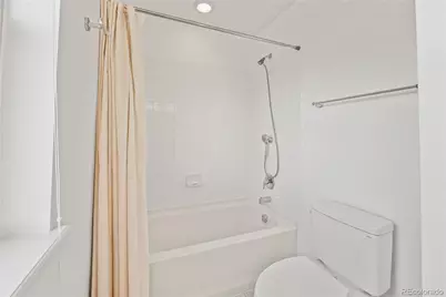 9457 E 52nd Avenue, Denver, CO 80238 - Photo 33