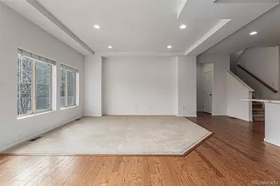 10536 Racine Way, Commerce City, CO 80022 - Photo 5