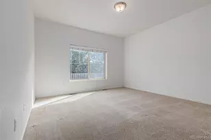 10536 Racine Way, Commerce City, CO 80022 - Photo 7