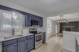 628 S Oswego Ct, Aurora, CO 80012 - Photo 7