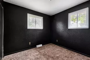 628 S Oswego Ct, Aurora, CO 80012 - Photo 21