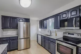 628 S Oswego Ct, Aurora, CO 80012 - Photo 9