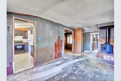 7789 Greenleaf Lane, Denver, CO 80221 - Photo 9