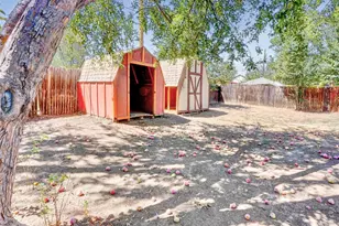 7789 Greenleaf Ln, Denver, CO 80221 - Photo 39