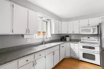 1889 Queens Drive, Longmont, CO 80501 - Photo 15