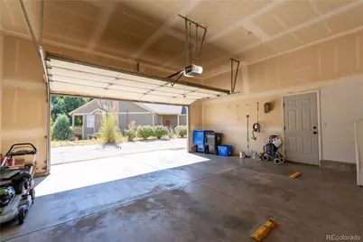 1738 E 11th Street, Loveland, CO 80537 - Photo 27