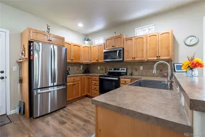 1738 E 11th Street, Loveland, CO 80537 - Photo 9