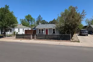 572 S Newton St, Denver, CO 80219 - Photo 45