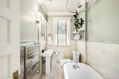 1371 Milwaukee Street, Denver, CO 80206 - Photo 21
