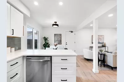 17474 E Chenango Drive, Aurora, CO 80015 - Photo 9