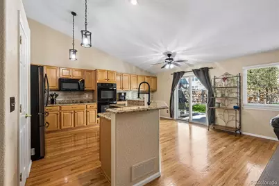 13897 Dahlia Street, Thornton, CO 80602 - Photo 5