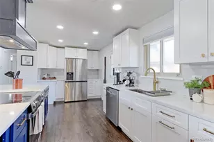 1903 S Cody Way, Lakewood, CO 80227 - Photo 9