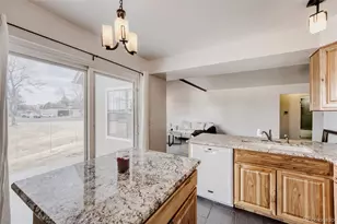 2621 S Xanadu Way, Aurora, CO 80014 - Photo 5