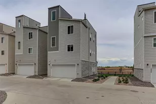 12361 Farmview Ln, Thornton, CO 80241 - Photo 45