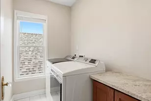 2440 Stout St, Denver, CO 80205 - Photo 43