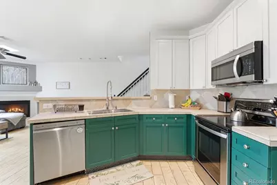 8370 S Garland Way, Littleton, CO 80128 - Photo 9