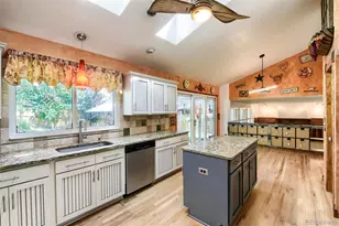 9210 Sugarstone Cir, Littleton, CO 80130 - Photo 13