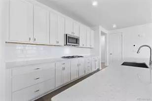 14601 Hudson St, Thornton, CO 80602 - Photo 7
