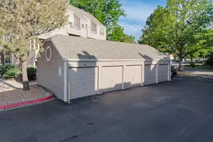 5755 W Atlantic Pl, Lakewood, CO 80227 - Photo 19