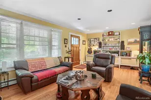 2056 Forest St, Denver, CO 80207 - Photo 5