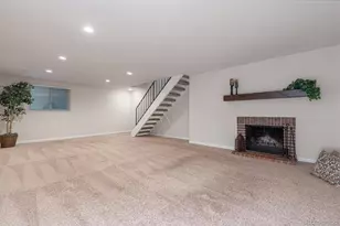 4631 W Ponds Cir, Littleton, CO 80123 - Photo 27