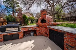 8830 W Bear Creek Dr, Lakewood, CO 80227 - Photo 35