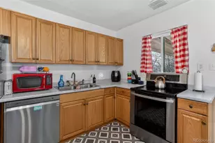 721 Revere St, Aurora, CO 80011 - Photo 11