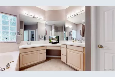 22132 E Quarto Place, Aurora, CO 80016 - Photo 25