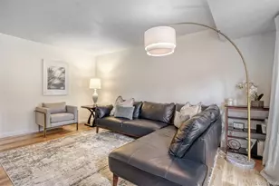 2923 S Reading Ct, Denver, CO 80231 - Photo 5