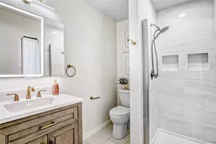 2923 S Reading Ct, Denver, CO 80231 - Photo 19