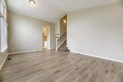2414 S Ireland Court, Aurora, CO 80013 - Photo 9