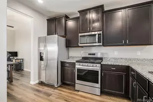 18111 E 89th Pl, Commerce City, CO 80022 - Photo 11