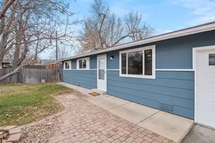 1035 6th St, Berthoud, CO 80513 - Photo 5