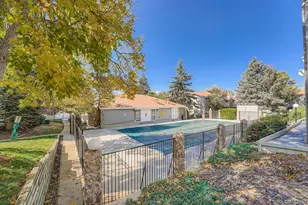 908 S Walden Way, Aurora, CO 80017 - Photo 23