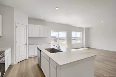 45894 Mill Avenue, Bennett, CO 80102 - Photo 5