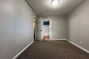 921 Dakin St, Denver, CO 80221 - Photo 9