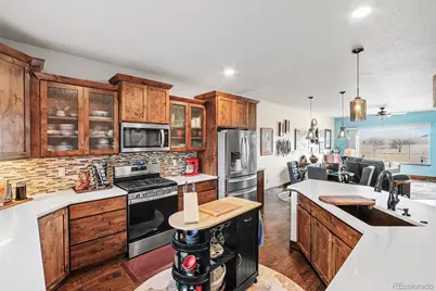 1906 Sunshine Peak Drive, Loveland, CO 80538 - Photo 9