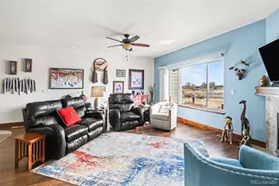 1906 Sunshine Peak Dr, Loveland, CO 80538 - Photo 3