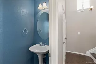 6701 S Versailles Way, Aurora, CO 80016 - Photo 11