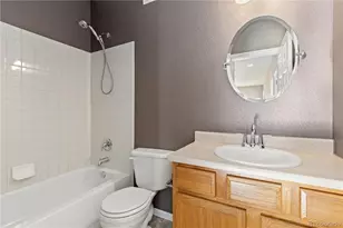 6701 S Versailles Way, Aurora, CO 80016 - Photo 21