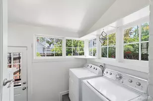 164 S Grant St, Denver, CO 80209 - Photo 15