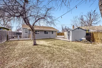 740 Newark Street, Aurora, CO 80010 - Photo 27